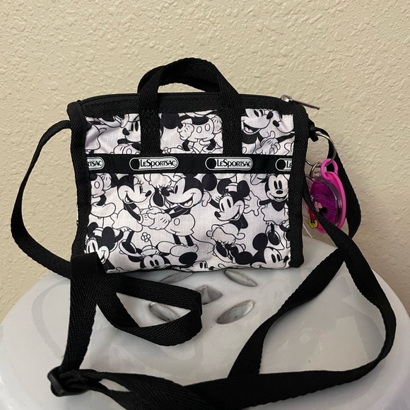 LeSportsac Disney Mini Crossbody Bag Mickey Loves Minnie Mouse Black White B46